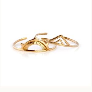 Sunkeeper & Pyramid cuff set (and surprise gift)